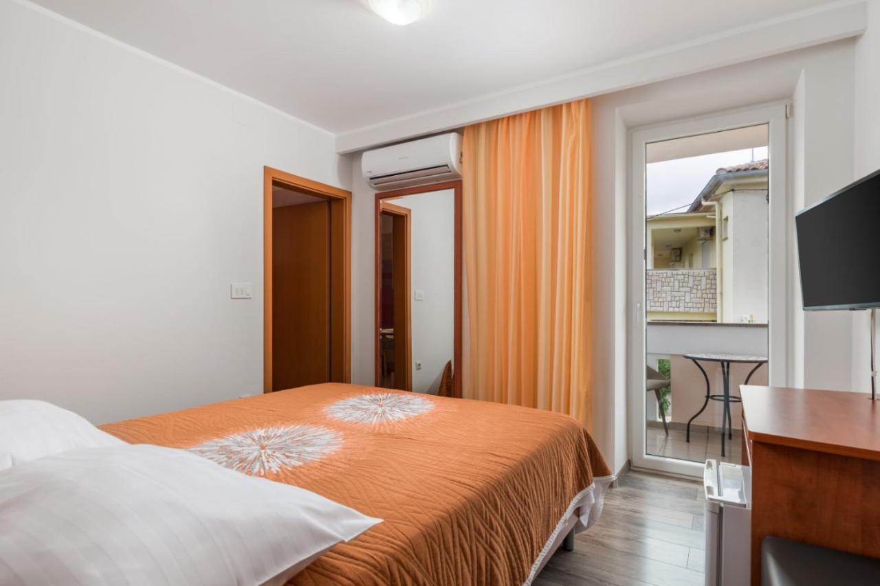 Guest House Ana 巴斯卡 外观 照片
